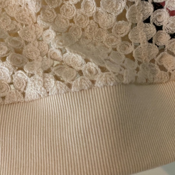 Crochet knit sleevless Zara top - Picture 4 of 4